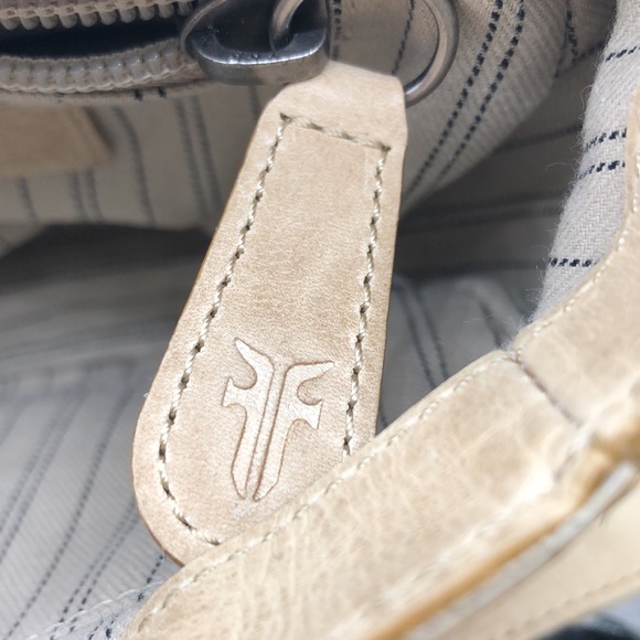 frye saddle bag Crossbody Magnetic snap closure Women’s 7X7” Close - Picture 10 of 12